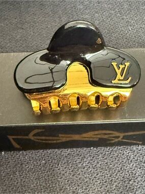 Louis Vuitton Black and Gold Logo Hair Claw